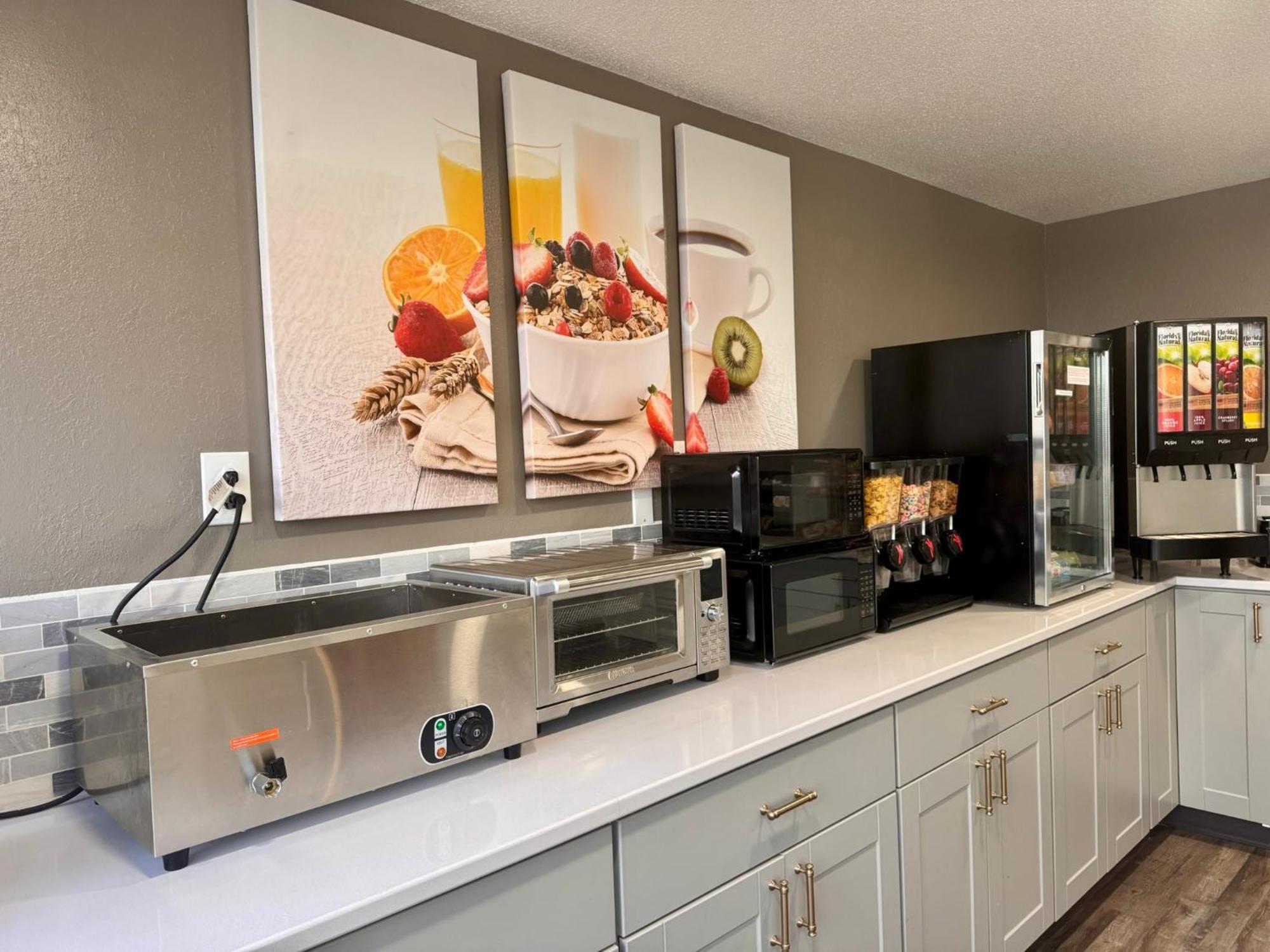 Super 8 By Wyndham Great Falls City Center المظهر الخارجي الصورة