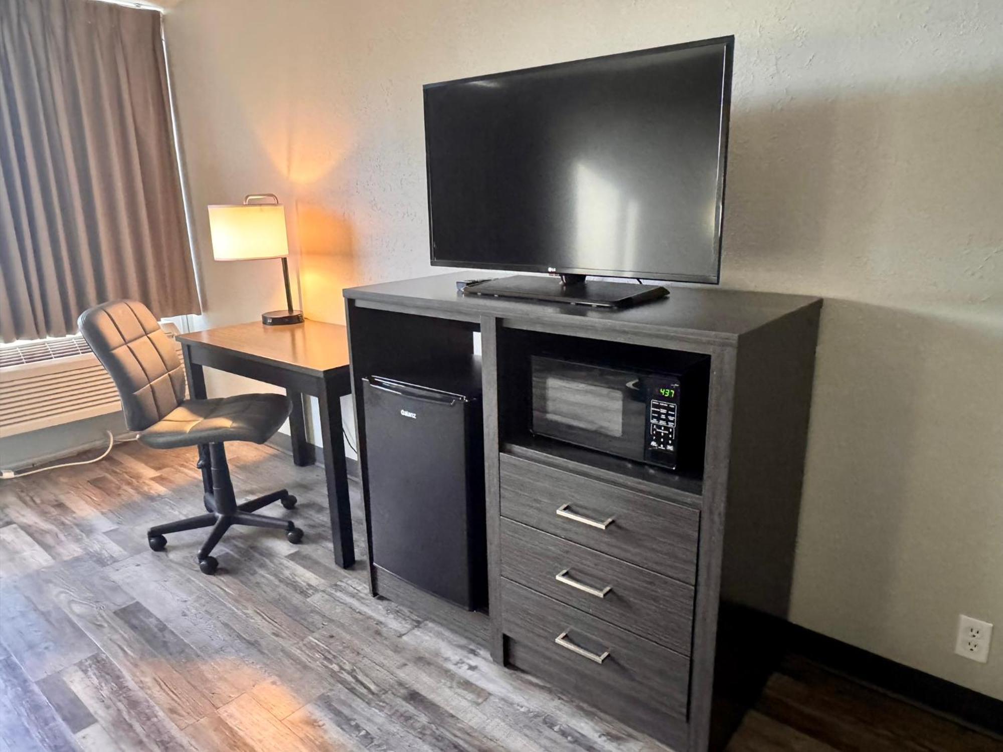 Super 8 By Wyndham Great Falls City Center المظهر الخارجي الصورة