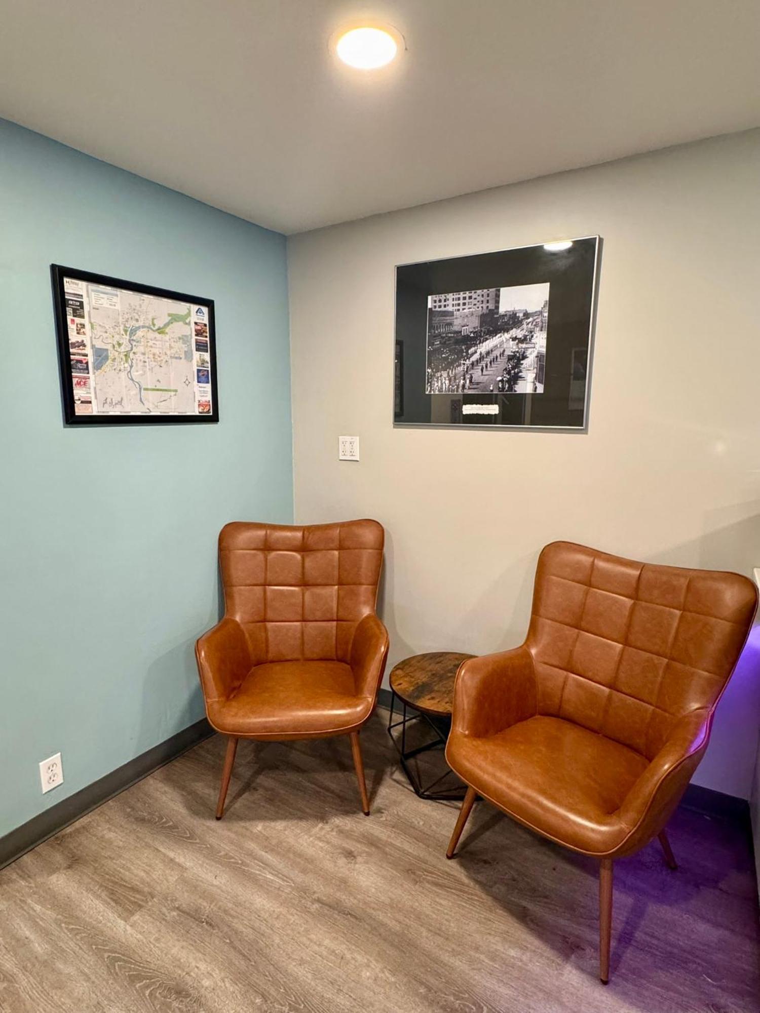 Super 8 By Wyndham Great Falls City Center المظهر الخارجي الصورة